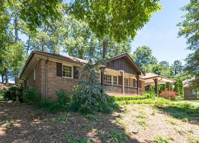Property at 3926 Pineview Dr SE, Smyrna, GA, 30080, 3 beds, 2 baths, [object Object]