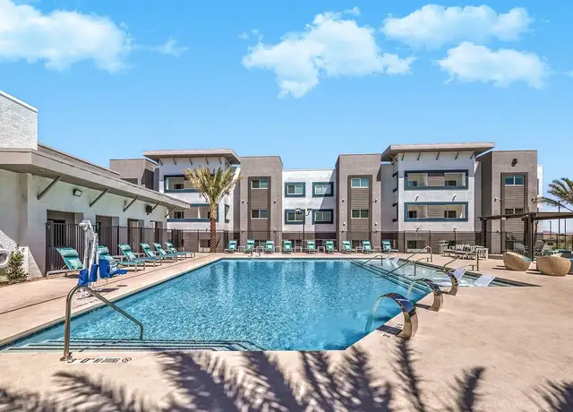 Photo of 760 S Boulder Hwy, Henderson, NV 89015
