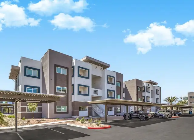 Photo of 760 S Boulder Hwy, Henderson, NV 89015