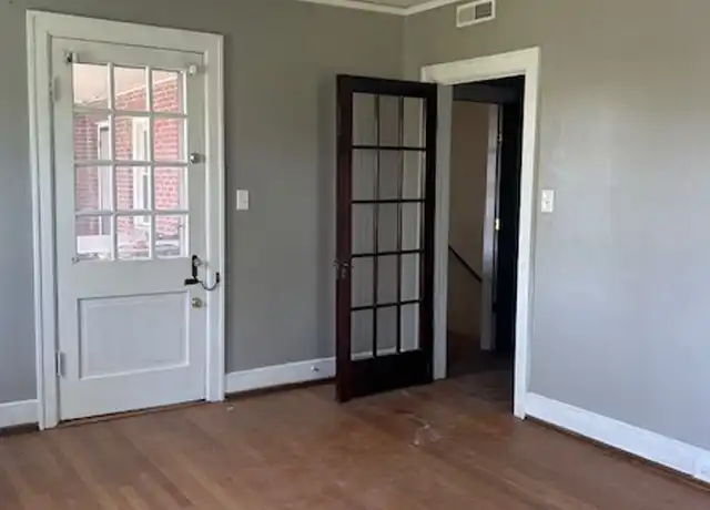Property at 1301 Pickett St, Radford, VA, 24141, 2 beds, 1 bath, [object Object]