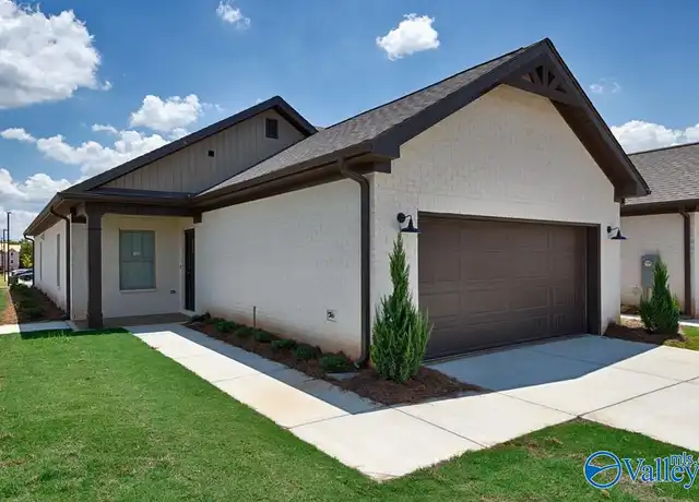 Property at 132 Mountain Vista Cir, Huntsville, AL, 35811, 3 beds, 2.5 baths, [object Object]