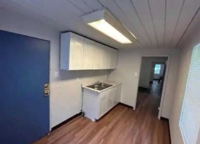 Property at 1508 E Society Ave Unit B, Albany, GA, 31705, 2 beds, 1 bath, [object Object]