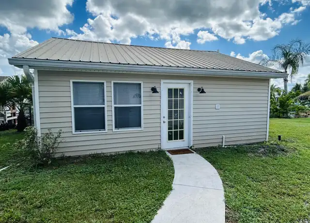 Property at 1134 6th St Unit 1, Okeechobee, FL, 34974, 1 bed, 1 bath, [object Object]