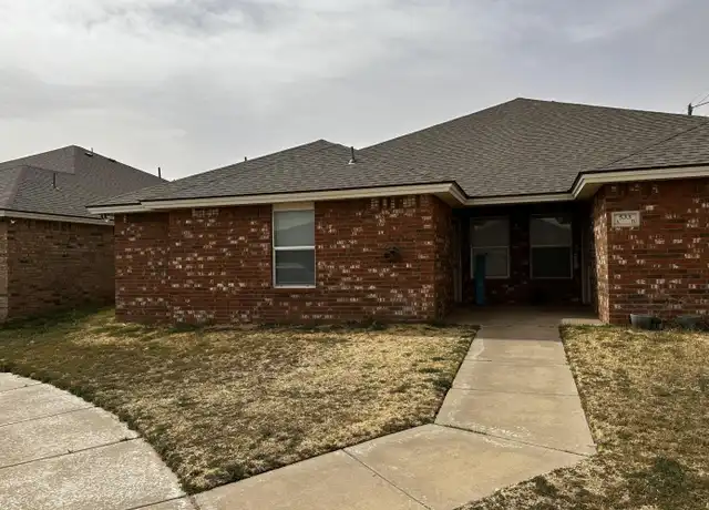 Property at 533 N Clinton Ave Unit A, Lubbock, TX, 79416, 3 beds, 3 baths, [object Object]