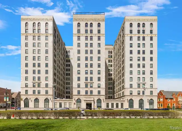 Property at 15 E Kirby St #315, Detroit, MI, 48202, 1 bed, 1 bath, [object Object]