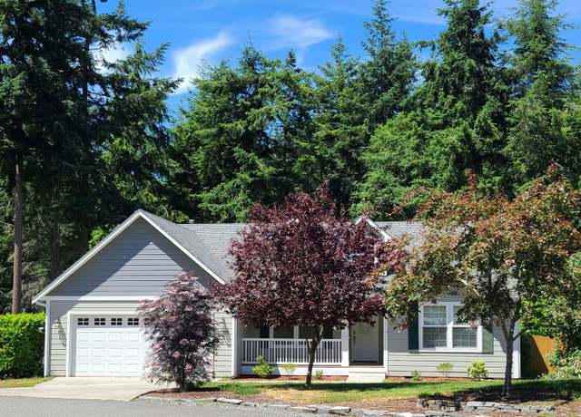 Photo of 2056 Doe Dr, Oak Harbor, WA 98277