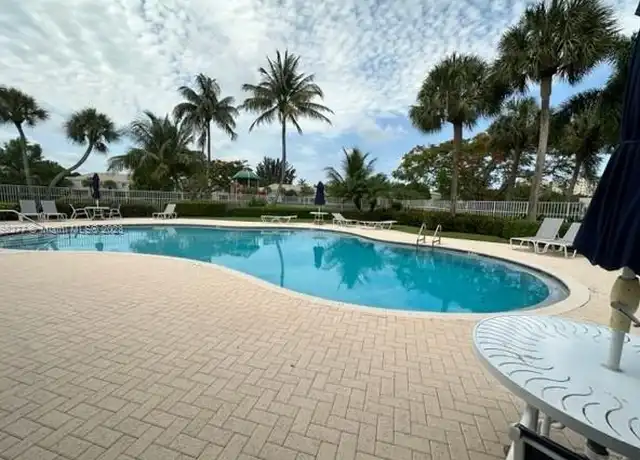 Property at 5191 Palmbrooke Cir Unit 5191, West Palm Beach, FL, 33417, 2 beds, 2.5 baths, [object Object]