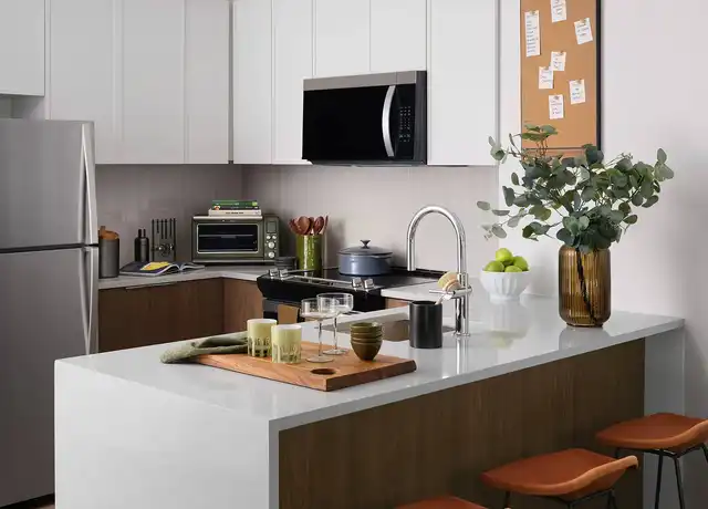 Property at Liberty Towers - 33 Hudson St, Jersey City, NJ, 07302, 0 beds, 1 bath, [object Object]