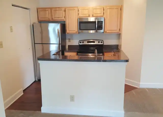 Property at 1000 Columbine Dr Unit 1A, Frederick, MD, 21701, 2 beds, 1 bath, [object Object]