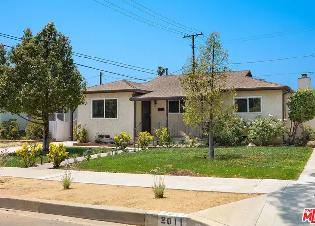 Property at 2011 N Evergreen St, Burbank, CA, 91505, 3 beds, 1.5 baths, [object Object]
