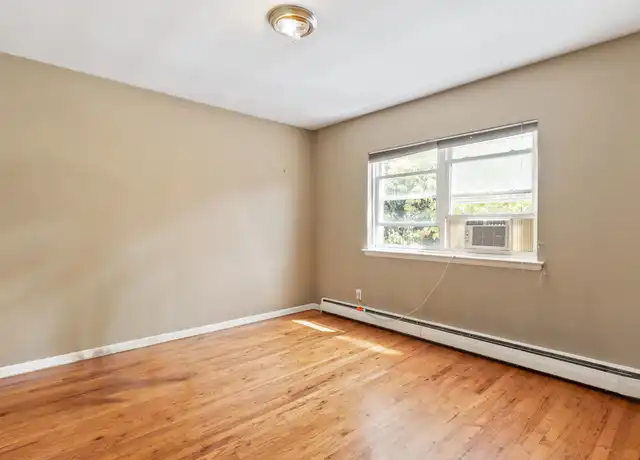 Property at 239 Crescent Ln Unit 4, Cliffside Park, NJ, 07010, 1 bed, 1 bath, [object Object]