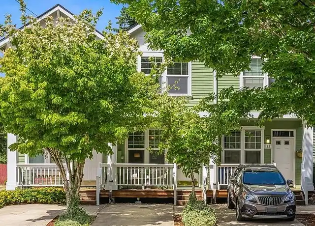 Property at 121 SE 8th Ave Unit 121, Hillsboro, OR, 97123, 2 beds, 1.5 baths, [object Object]