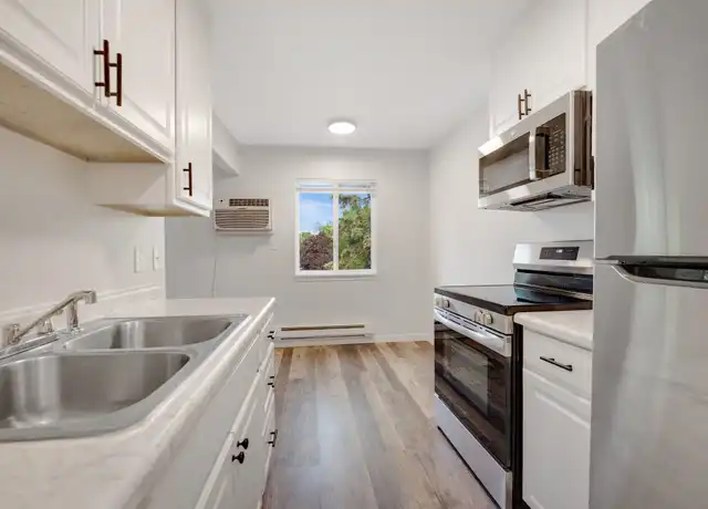 Property at 9840 Nicollet Ave Unit 10, Minneapolis, MN, 55420, 2 beds, 1 bath, [object Object]