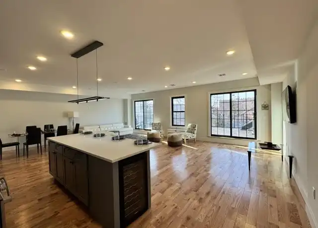 Property at 241 Palisade Ave Unit 3, Union City, NJ, 07087, 3 beds, 2 baths, [object Object]