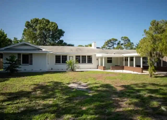 Property at 512 Parkview Dr, Sarasota, FL, 34243, 4 beds, 3 baths, [object Object]