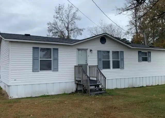 Property at 3 Morningside Dr, Jacksonville, NC, 28540, 3 beds, 2 baths, [object Object]