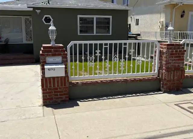 Property at 10715 Helendale Ave, Tujunga, CA, 91042, 4 beds, 2 baths, [object Object]