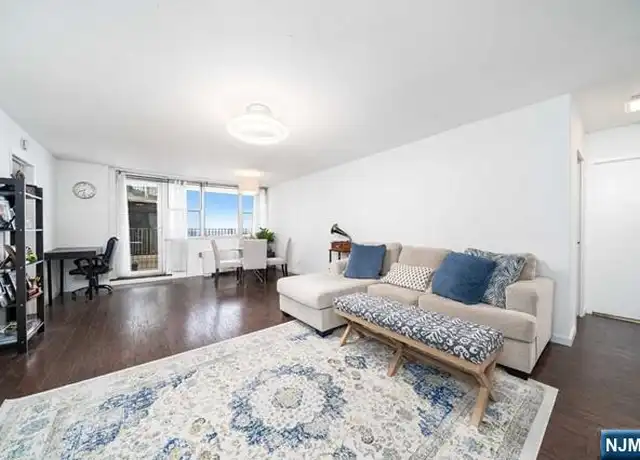 Property at 6040 JFK Blvd E Unit 31A, West New York, NJ, 07093, 2 beds, 2 baths, [object Object]
