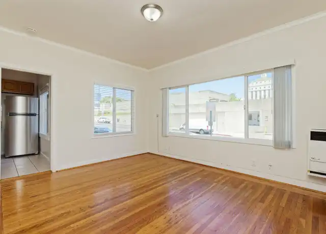 Property at 59 10th St Unit 01, Oakland, CA, 94607, 1 bed, 1 bath, [object Object]