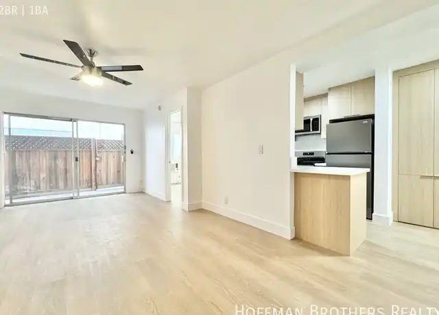 Property at 1017 Ocean Park Blvd Unit 2A, Santa Monica, CA, 90405, 2 beds, 1 bath, [object Object]