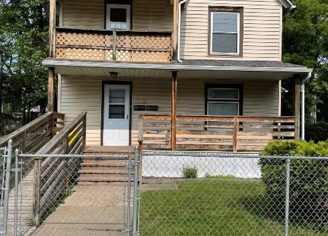 Property at 35 Allen St Unit 1, Johnson City, NY, 13790, 3 beds, 1 bath, [object Object]