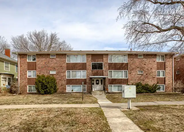Property at 1730 B St Unit 3, Lincoln, NE, 68502, 2 beds, 1 bath, [object Object]