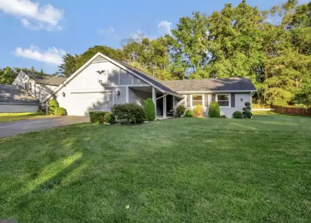 Property at 2747 Sprague Dr, Waldorf, MD, 20601, 4 beds, 2 baths, [object Object]