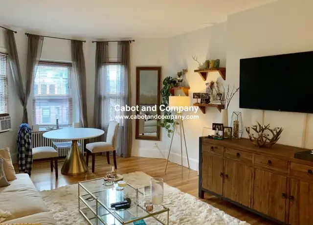Property at 213 Newbury St, Boston, MA, 02116, 1 bed, 1 bath, [object Object]