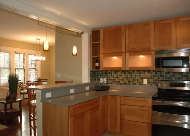Property at 105 E Oak St Unit 002, Louisville, KY, 40203, 2 beds, 2 baths, [object Object]