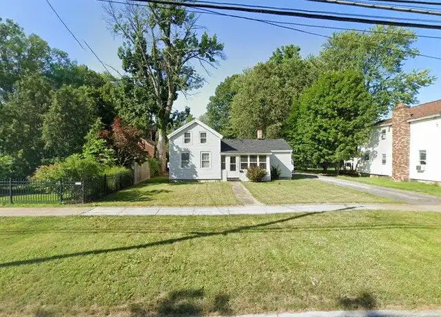 Property at 612 2nd St, Liverpool, NY, 13088, 3 beds, 1 bath, [object Object]