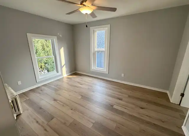 Property at 2031 E Washington Ave Unit 3, Madison, WI, 53704, 1 bed, 1 bath, [object Object]