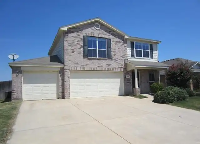 Property at 305 Deer Run Dr, Sanger, TX, 76266, 3 beds, 2.5 baths, [object Object]