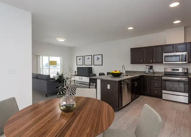 Property at Hidden Creek Apartments - 663 Boyson Rd NE, Cedar Rapids, IA, 52402, 1-3 bed, 1-2 bath, [object Object]