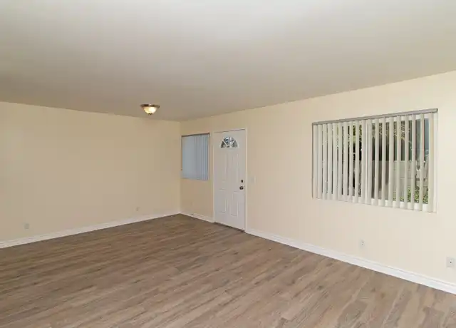 Property at 2541 Jefferson St Unit 02, Carlsbad, CA, 92008, 3 beds, 2 baths, [object Object]