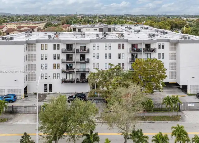 Property at 6950 W 6th Ave #415, Hialeah, FL, 33014, 2 beds, 2 baths, [object Object]
