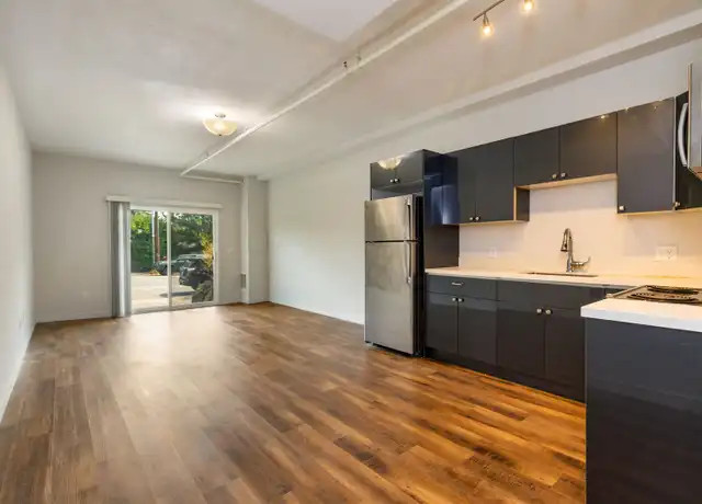Property at 1713 Dexter Ave N Unit 100, Seattle, WA, 98109, 1 bed, 1 bath, [object Object]