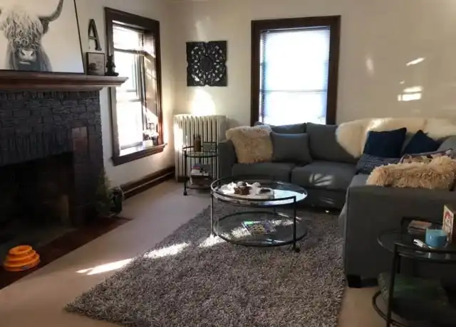 Property at 1829 E 5th St, Duluth, MN, 55812, 1 bed, 1 bath, [object Object]