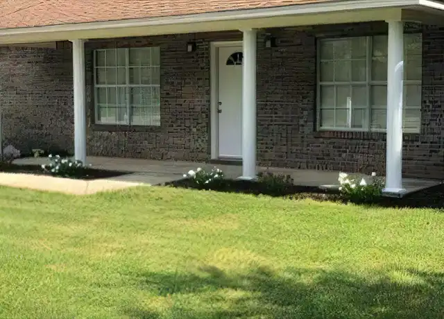 Property at 7653 Frankfort St, Navarre, FL, 32566, 3 beds, 2 baths, [object Object]