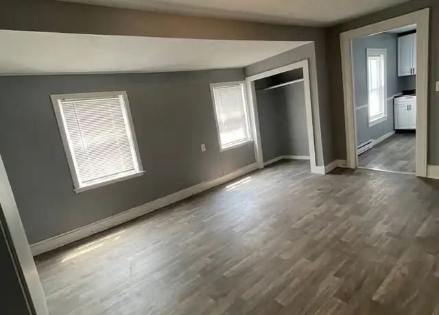 Property at 112 Prospect St Apt 2 Johnstown, NY 12095, Johnstown, NY, 12095, 2 beds, 1 bath, [object Object]