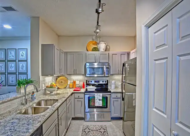 Property at Aven Chastain - 240 E Belle Isle Rd, Atlanta, GA, 30342, 1-2 bed, 1-2 bath, [object Object]