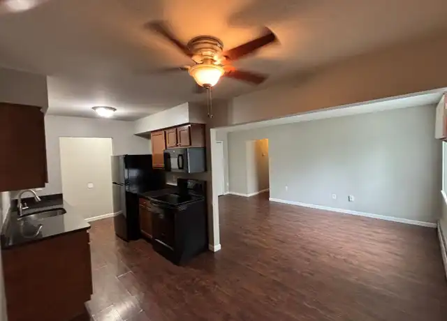 Property at 1 Valley Dr Unit 18-103, Mt Clemens, MI, 48043, 2 beds, 1 bath, [object Object]