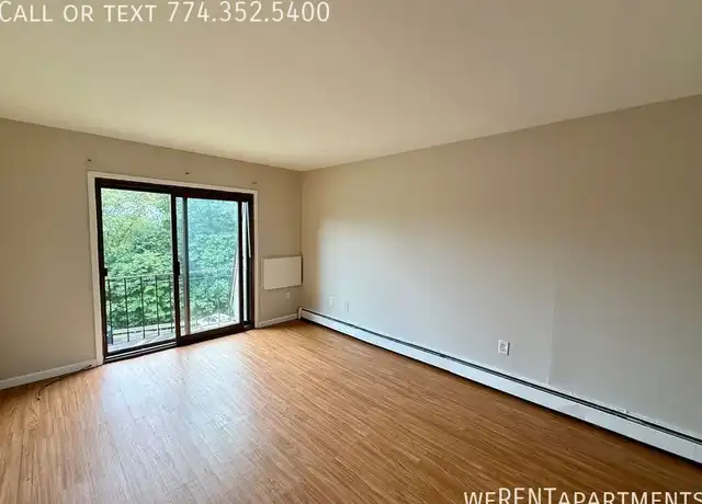 Property at 99 Cedar St, Norwich, CT, 06360, 2 beds, 1 bath, [object Object]