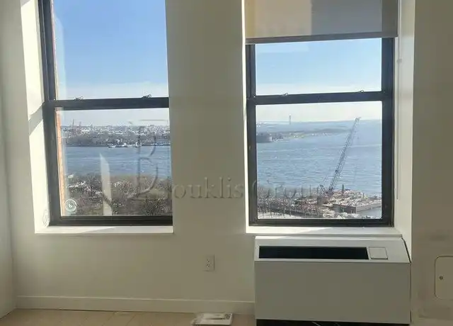 Property at 1 West St Unit 1712, New York, NY, 10004, 0 beds, 1 bath, [object Object]