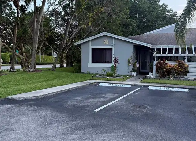 Property at 679 Racquet Club Rd #1, Weston, FL, 33326, 3 beds, 2 baths, [object Object]