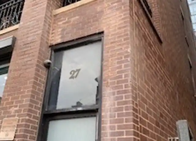 Property at 27 N Morgan St Unit 2, Chicago, IL, 60607, 3 beds, 2 baths, [object Object]