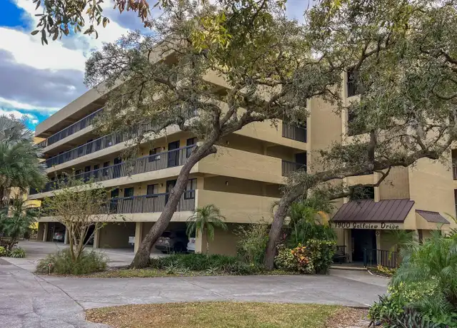 Property at 1942 Golf View Dr #1942, Tarpon Springs, FL, 34689, 2 beds, 2 baths, [object Object]