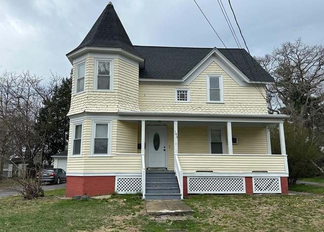 Photo of 143 Blackamore Ave #2, Cranston, RI 02910