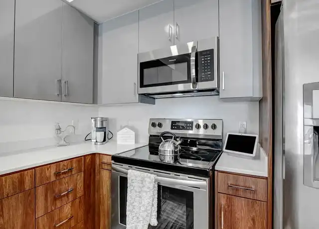 Property at Watermark Apartments - 6625 Reseda Blvd, Reseda, CA, 91335, 1 bed, 1 bath, [object Object]