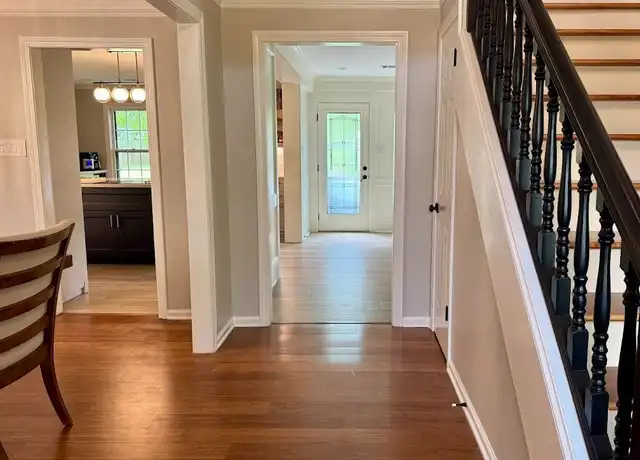 Property at 2064 Prestwick Dr, Germantown, TN, 38139, 5 beds, 2.5 baths, [object Object]