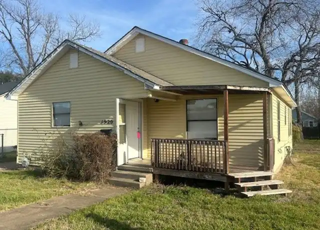 Property at 1920 Barnard St, Waco, TX, 76701, 3 beds, 1 bath, [object Object]